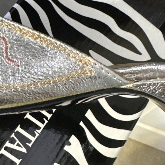 Whittall & Shon Embellished Pointed Toe Slip On Heels Silver Size 7 NWT - Picture 12 of 12